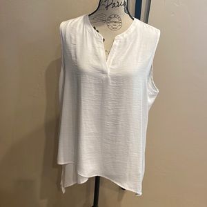 Chico’s Top NWT